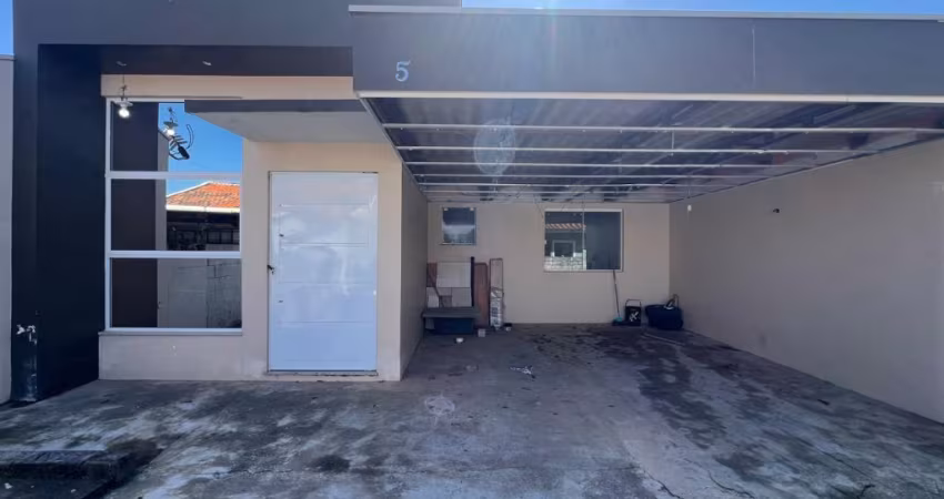 Casa à venda no Parque Embu – Colombo/PR.