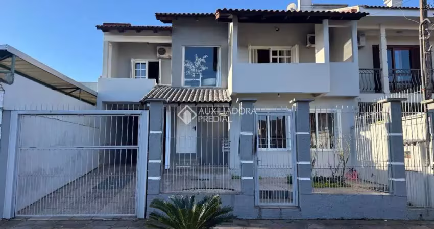 Casa com 3 quartos à venda na Rua da Prosperidade, 120, Estância Velha, Canoas