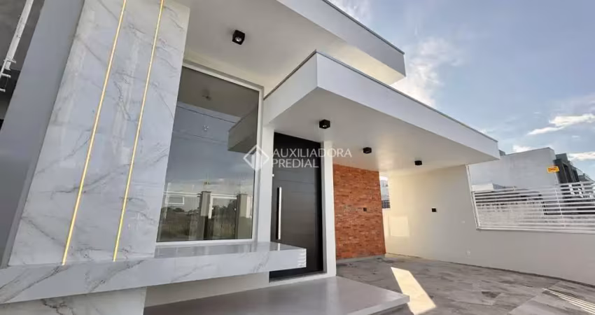 Casa com 3 quartos à venda na Rua Ulysses Gomes Ferreira, 490, Estância Velha, Canoas
