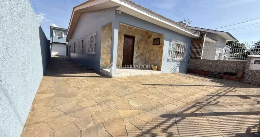 Casa com 4 quartos à venda na Rua Boa Esperança, 1048, Rio Branco, Canoas
