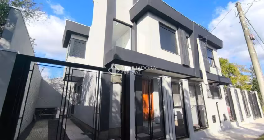 Casa com 3 quartos à venda na Rua Ferrara, 151, Estância Velha, Canoas