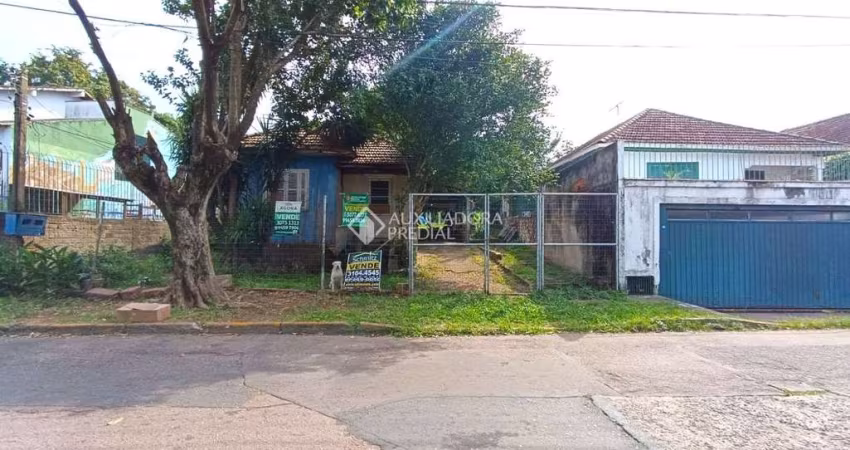 Casa com 2 quartos à venda na Rua Bandeirantes, 348, Nossa Senhora das Graças, Canoas