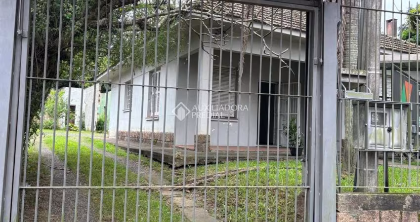 Casa com 1 quarto à venda na Rua Araçá, 225, Centro, Canoas