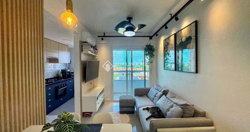 Apartamento com 2 quartos à venda na Rua Santa Cruz, 614, Niterói, Canoas