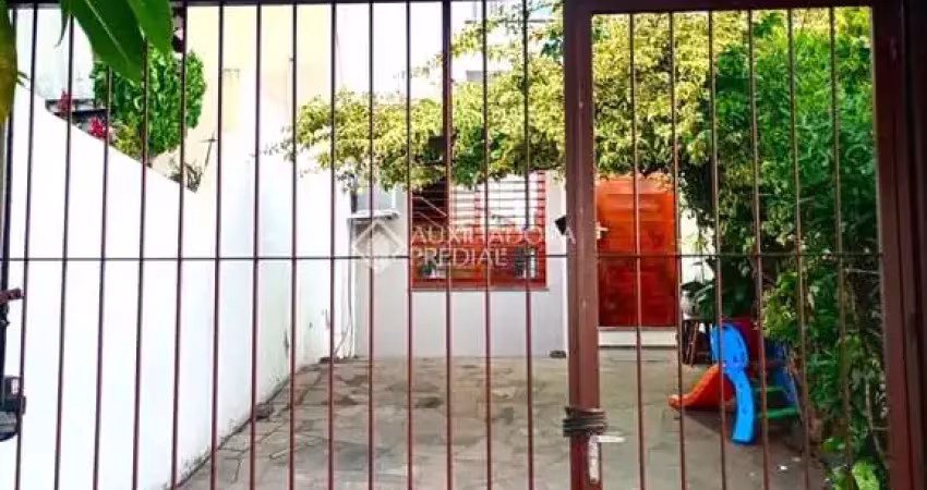 Casa com 2 quartos à venda na Rua Adão da Silva Santos, 745, São José, Canoas