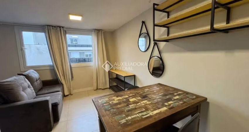 Loft com 1 quarto para alugar na Rua General Salustiano, 855, Marechal Rondon, Canoas