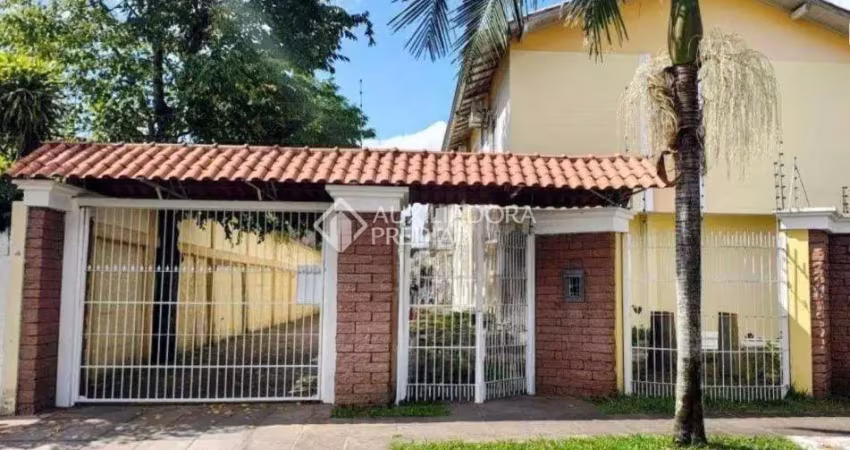 Casa em condomínio fechado com 2 quartos à venda na Rua Gomes Freire de Andrade, 616, Niterói, Canoas