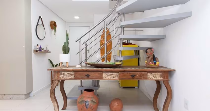 Casa em condomínio fechado com 3 quartos à venda na Rua Sagrado Coração de Jesus, 811, Morro das Pedras, Florianópolis