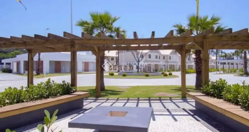 Casa em condomínio fechado com 2 quartos à venda na Rua Sagrado Coração de Jesus, 811, Morro das Pedras, Florianópolis
