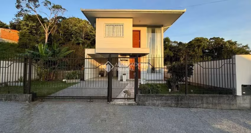Casa com 3 quartos à venda na Rodovia SC-407, 148, Beira Rio, Biguaçu
