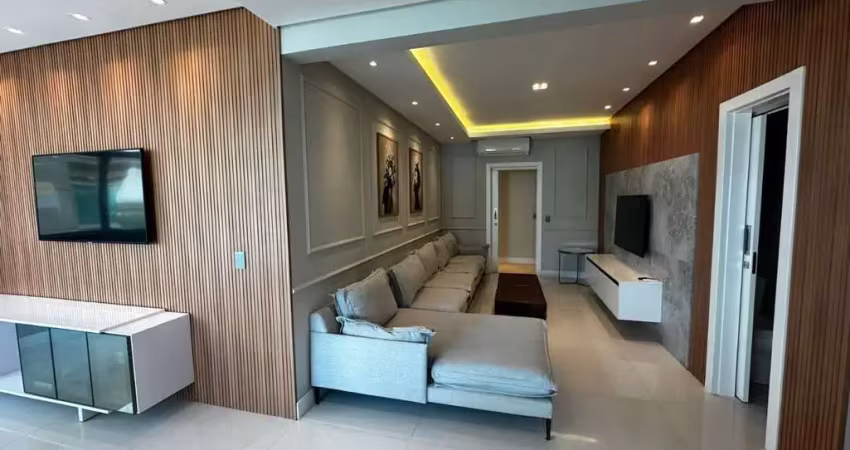 Apartamento com 4 quartos à venda na Rua 307, 175, Meia Praia, Itapema
