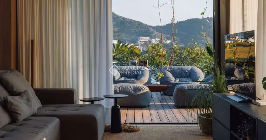 Casa com 2 quartos à venda na Rodovia Doutor Antônio Luiz Moura Gonzaga, 3156, Rio Tavares, Florianópolis
