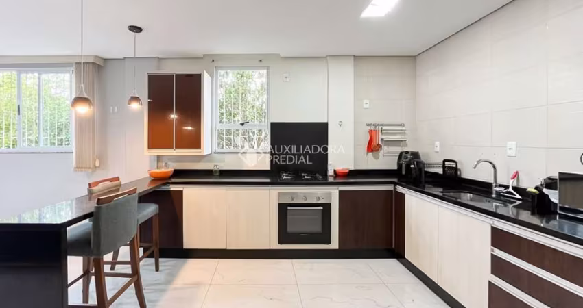 Casa com 3 quartos à venda na Rua Bacupari, 256, Campeche, Florianópolis