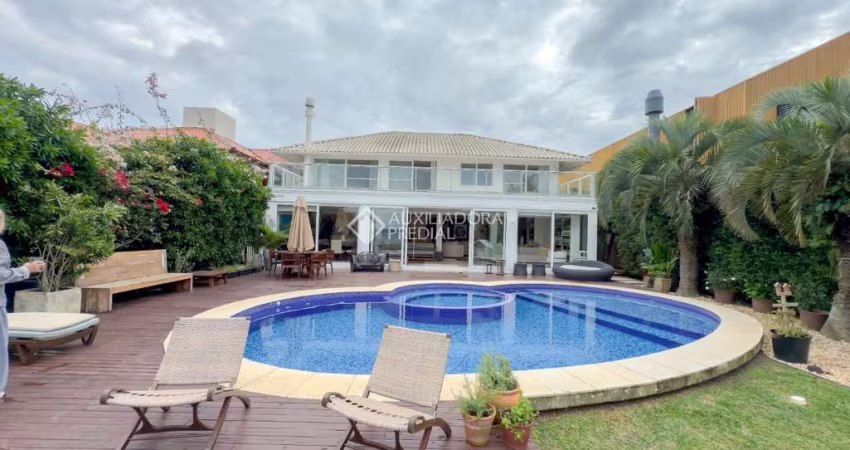 Casa em condomínio fechado com 5 quartos à venda na Avenida Do Ipê Amarelo, 101, Lagoa da Conceição, Florianópolis