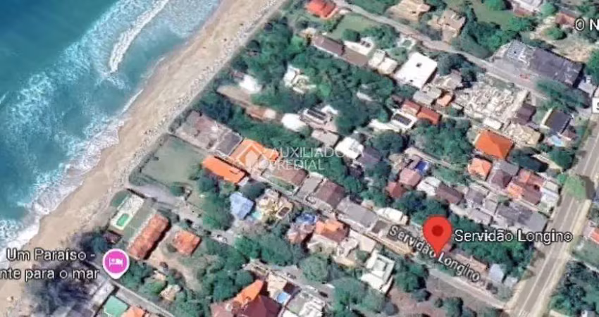 Terreno à venda na Longuino, 62, Armação do Pântano do Sul, Florianópolis