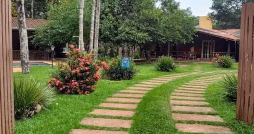 Chácara a venda no Condomínio Chácaras Hípica