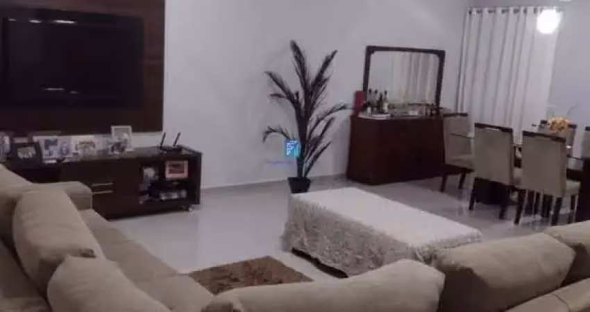 Casa térrea a venda com 3 suítes condomínio portal da mata