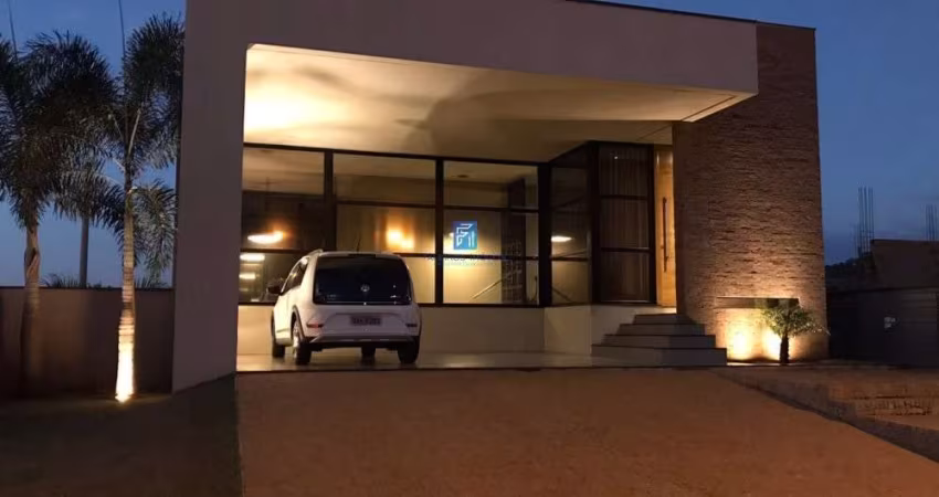 Casa à venda em Condomínio Alphaville 3 com 3 suítes