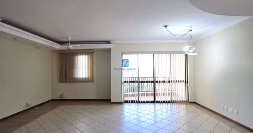 Apartamento à venda na Av. Prof. João Fiúsa - Ed Candeias