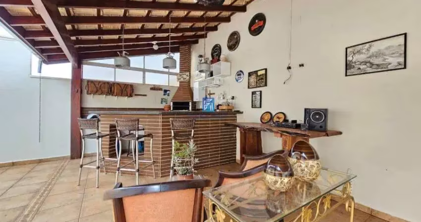 Casa térrea à venda no condomínio jardim dos híbiscos