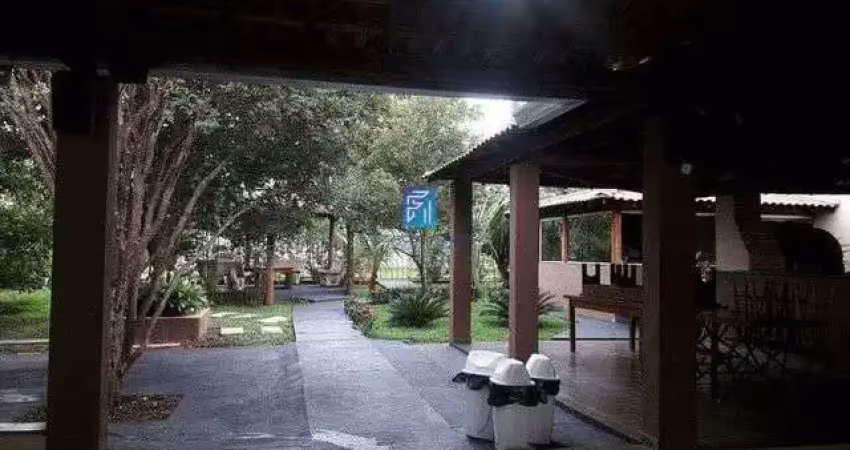 Chácara 3 dormitórios no Portal dos Ipês