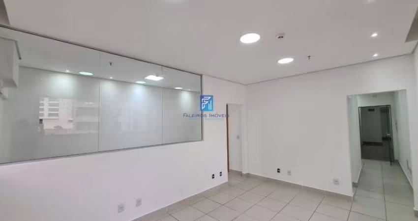 Sala Comercial no Jardim Botãnico,1 vaga, próximo ao Parque Raya