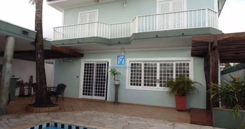 Sobrado a venda com 4 dormitórios sendo 1 suíte na Nova Ribe