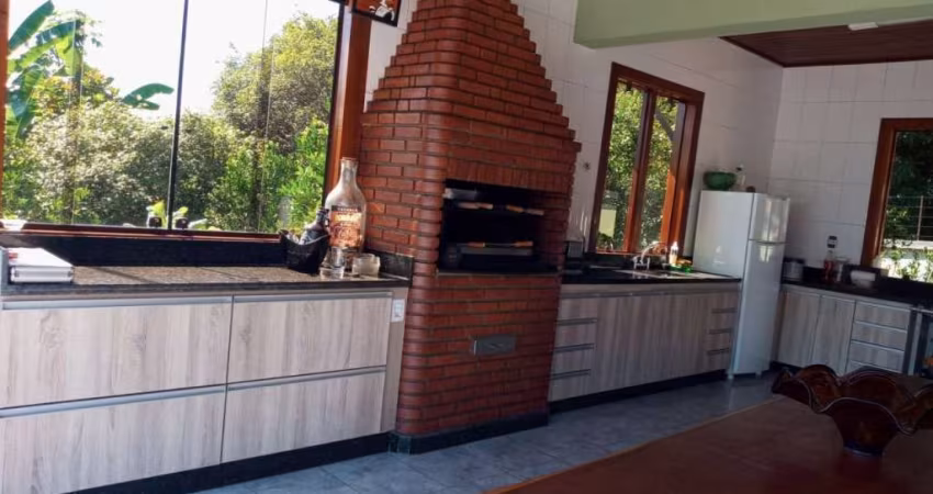 Casa com 4 quartos à venda em Belo Horizonte