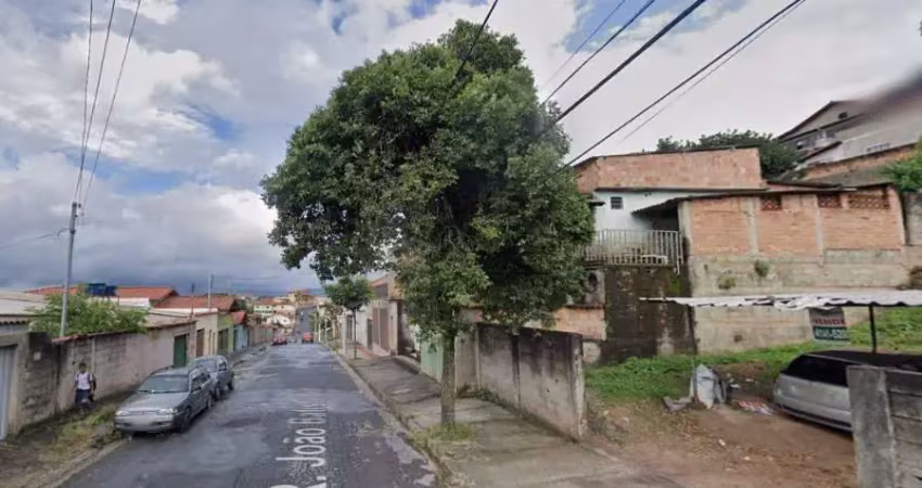 Terreno à venda no Brasil Industrial, Belo Horizonte 