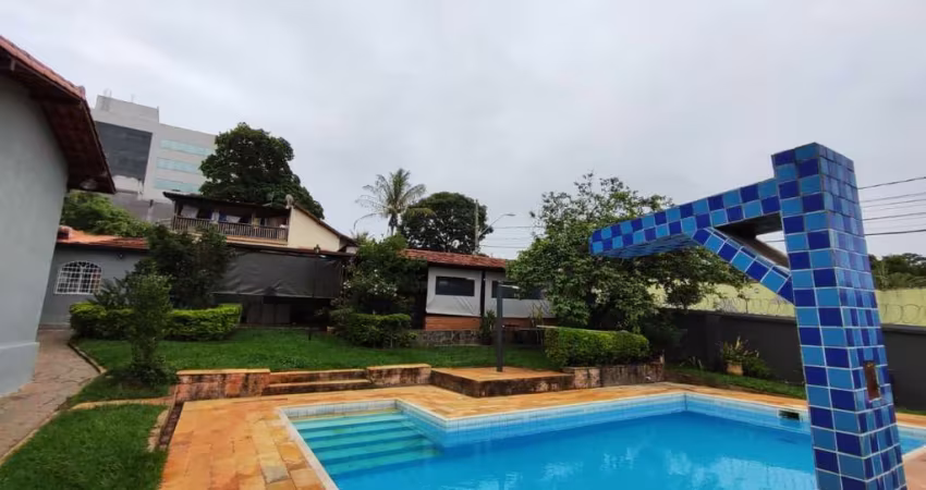 Casa com 6 quartos à venda em Lagoa Santa