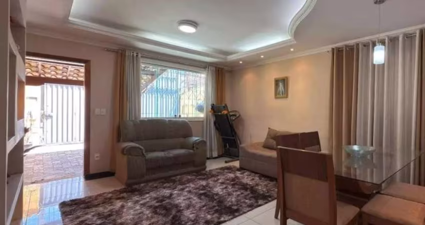 Casa com 4 quartos à venda em Belo Horizonte