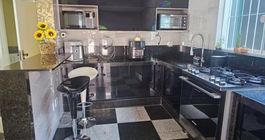 Casa com 4 quartos à venda em Belo Horizonte