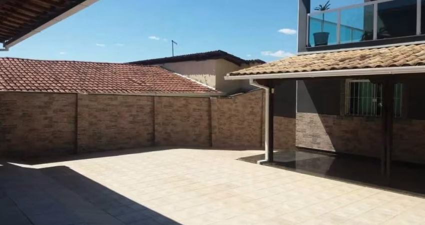 Casa com 4 quartos à venda em Belo Horizonte