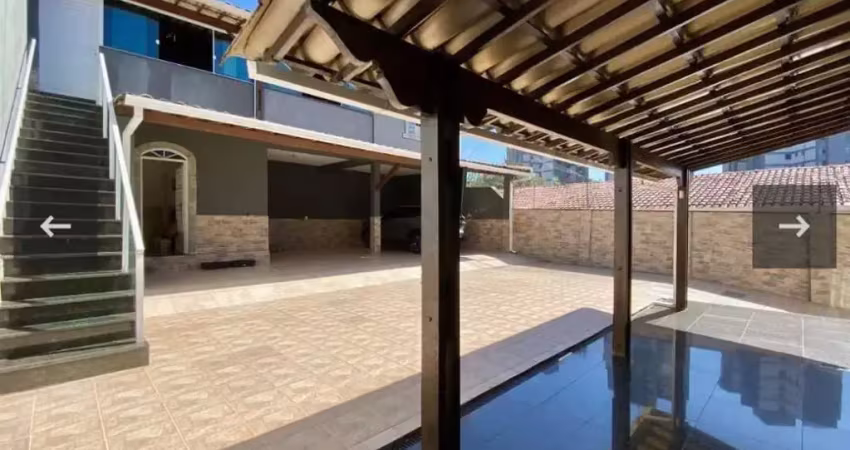 Casa com 4 quartos à venda em Belo Horizonte
