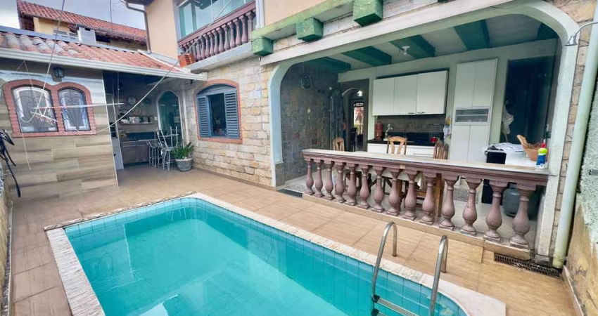 Casa com 4 quartos à venda em Belo Horizonte