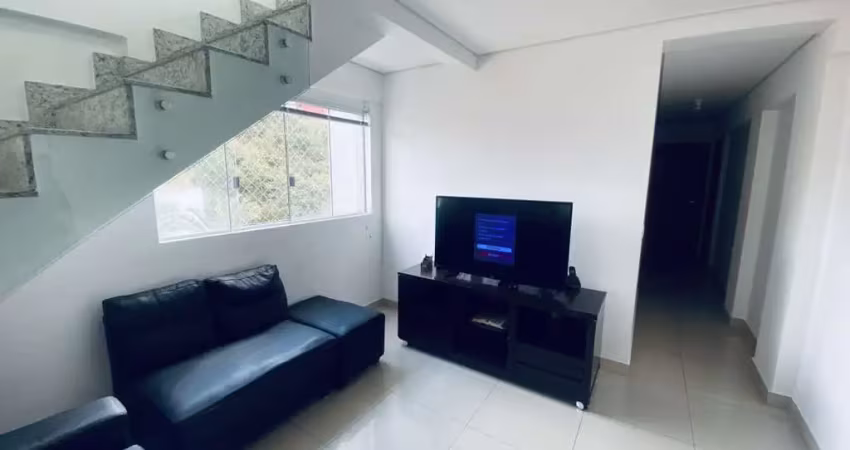 Cobertura com 4 quartos para alugar no Cabral, Contagem 
