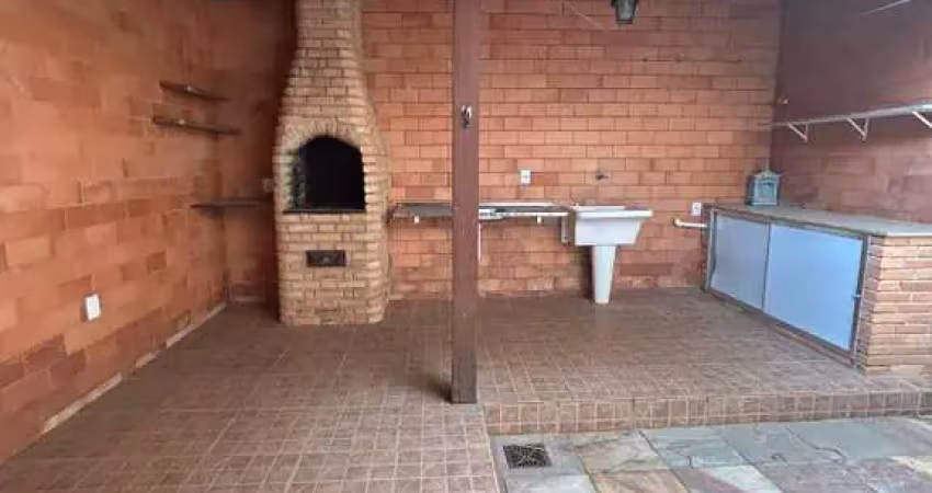 Casa com 3 quartos para alugar na Santa Amélia, Belo Horizonte 