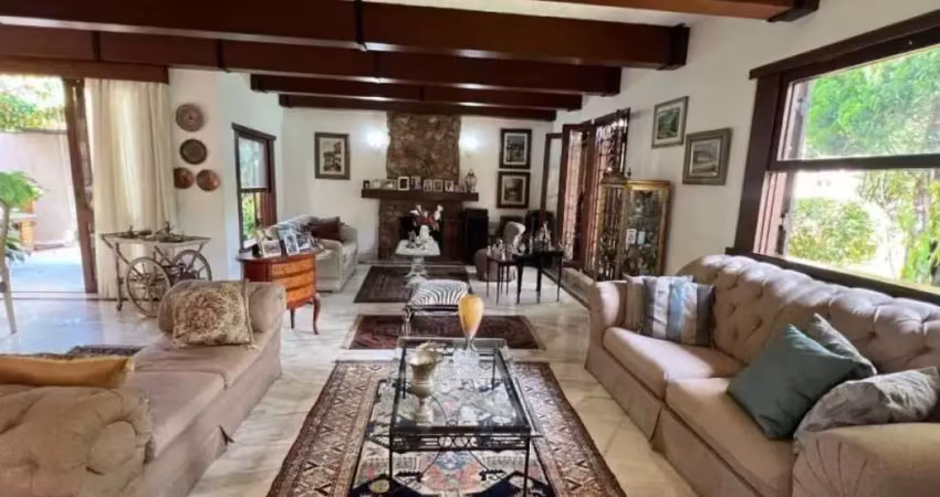 Casa com 4 quartos à venda em São Luiz, Belo Horizonte 