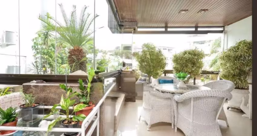Apartamento quadra da praia com 3 quartos à venda no jardim oceânico
