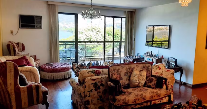 Apartamento Sol da Manhã na Lagoa à venda com 4 Quartos, 3 Vagas e 174m².