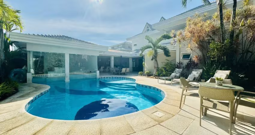 Casa 4 suites para alugar na barra da tijuca condominio santa monica jardins