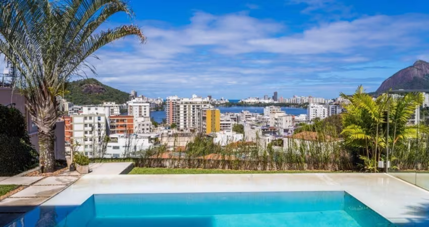 Mansão Quadriplex com Vista Cristo e Pão de Açucar à venda no Jardim Botânico.