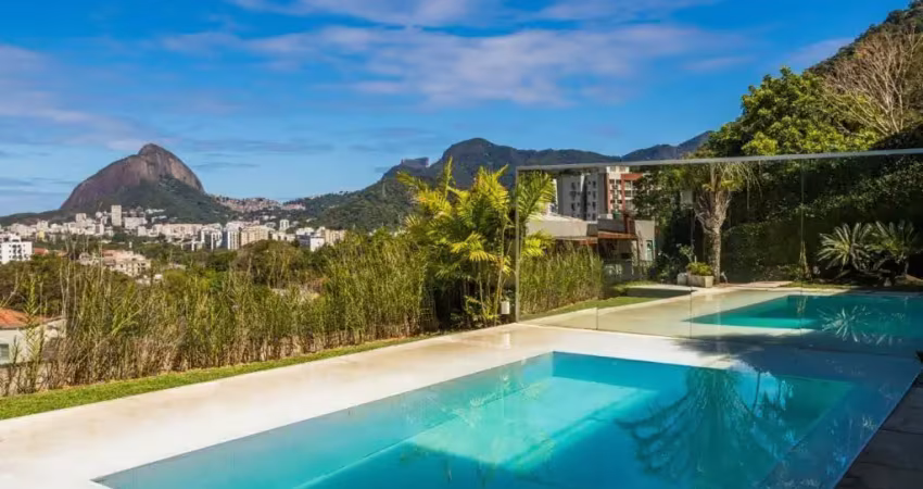 Mansão Quadriplex com Vista Cristo e Pão de Açucar à venda no Jardim Botânico.