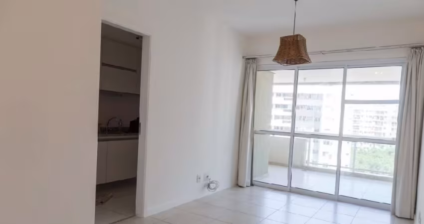 Apartamento à venda localizado na Avenida Di Cavalcanti, 2 Quartos; 1 suite; 1 Vaga. Condomínio Vitality SPA, Barra da Tijuca