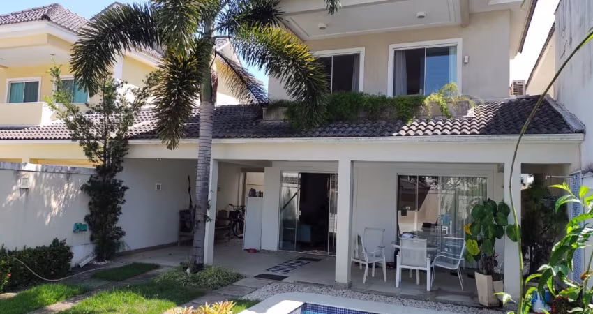 Casa Duplex com 4 Suítes à venda no Riviera del Sol