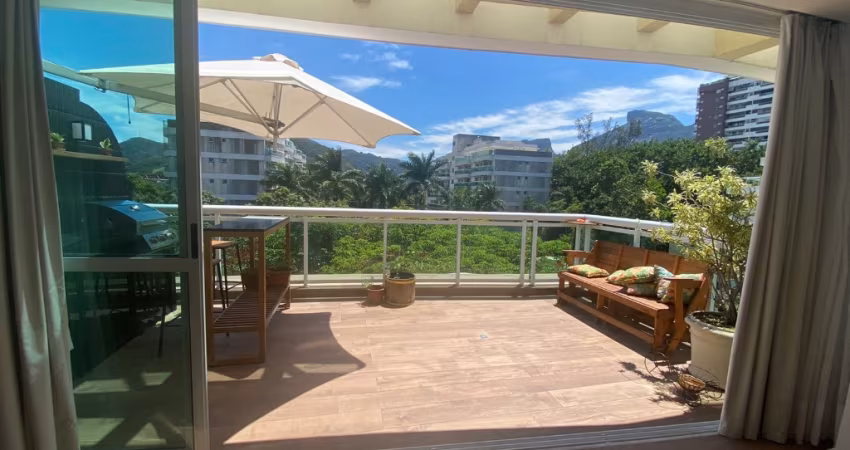 Apartamento de Andar Alto à venda no ABM com 2 Quartos