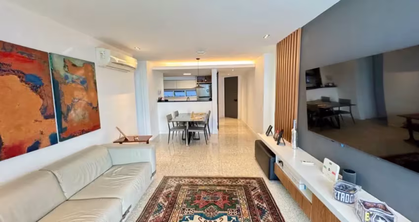 Apartamento fundos com 2 suítes e ótima infra à venda no leblon