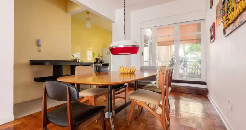 Apartamento reformado de 2 quartos à venda próximo do posto 4 de copacabana