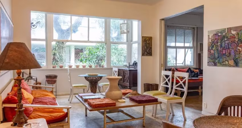 Apartamento aconchegante à venda com 2 quartos no bairro do leblon