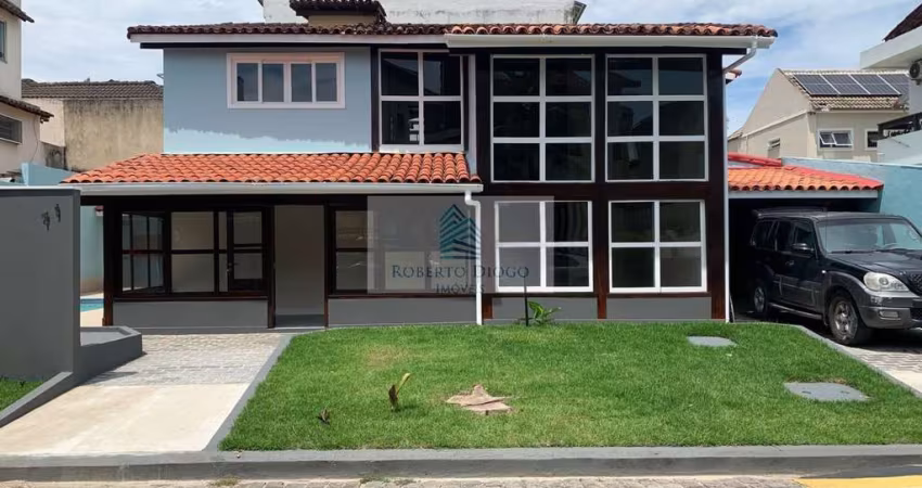 Luxuosa casa em condomínio na Barra da Tijuca, Rio de Janeiro-RJ: 4 quartos, 2 suítes, 1 sala, 4 banheiros, 4 vagas, 300m².